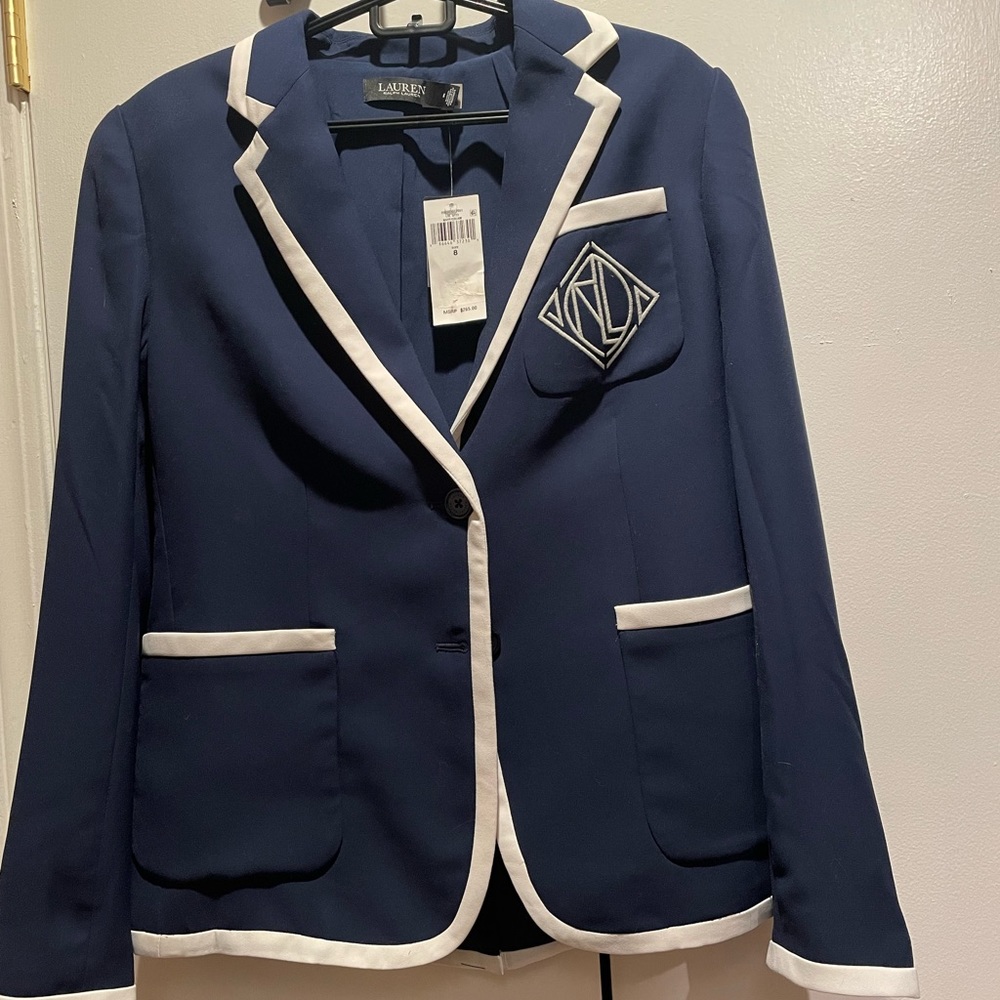 Lauren Ralph Lauren gorgeous navy blue blazer!